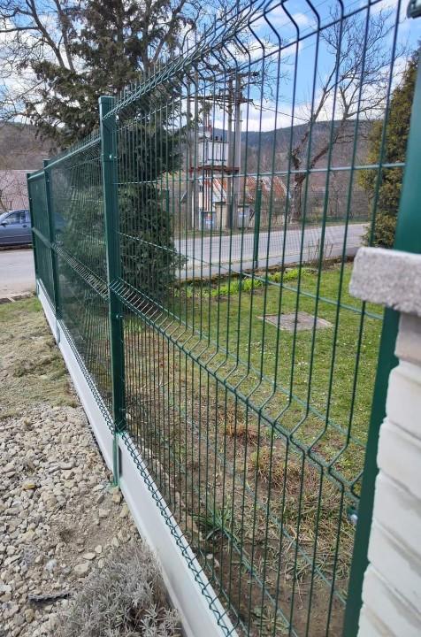 Betónový plot, podhrabové dosky.  3dPanel, pletiva-2